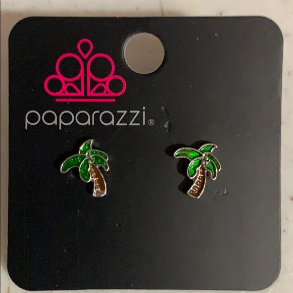 Paparazzi Starlight Shimmer Tropical Earrings - Picture 5 of 6